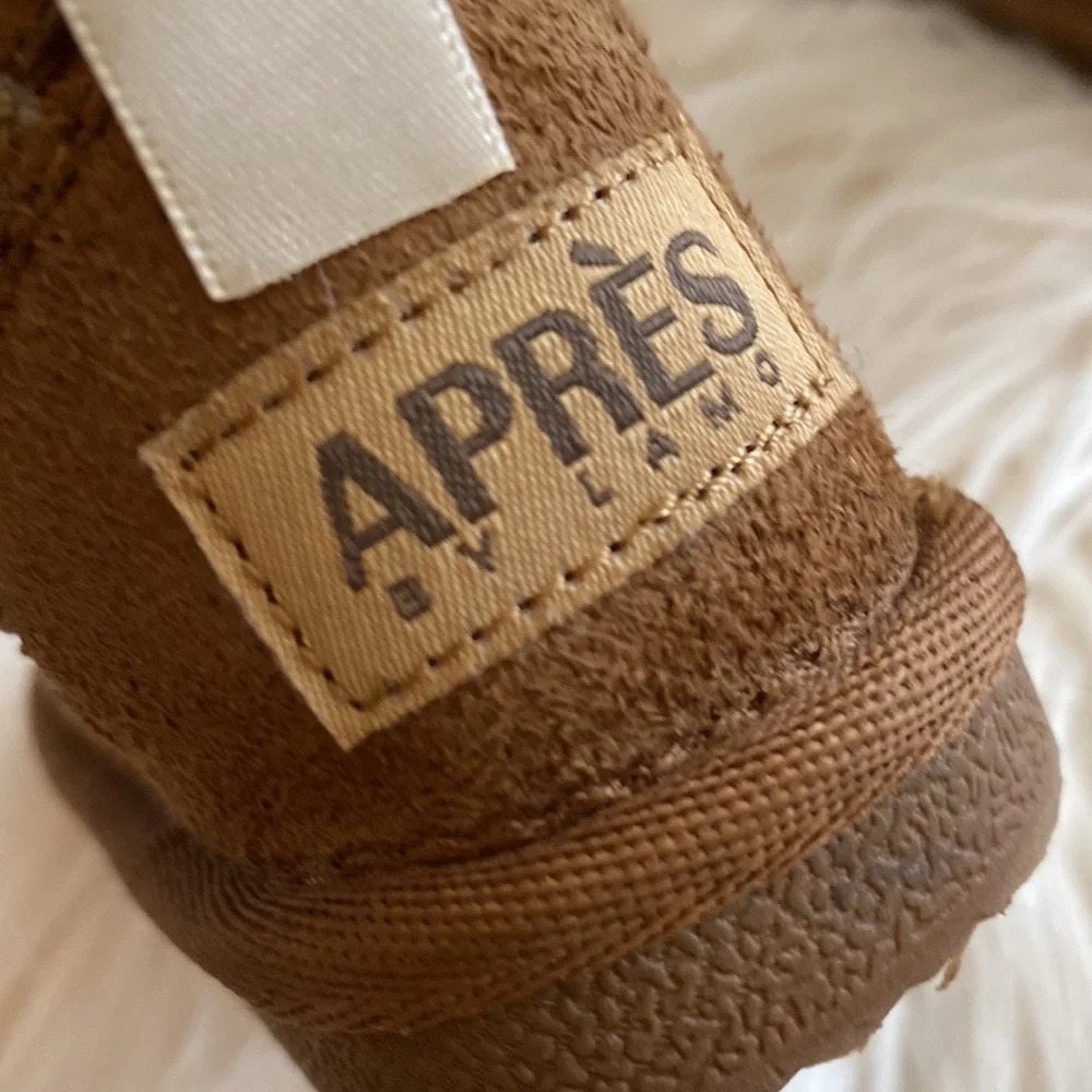 APRES by LAMO toddler boots